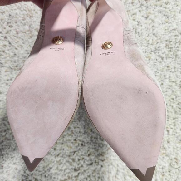$450 Veronica Beard Beige Suede Pointed Ankle Boots Size 7 - Picture 5 of 7